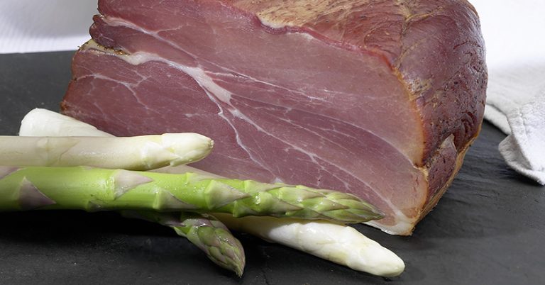 Schwarzwaelder Schinken Spargel