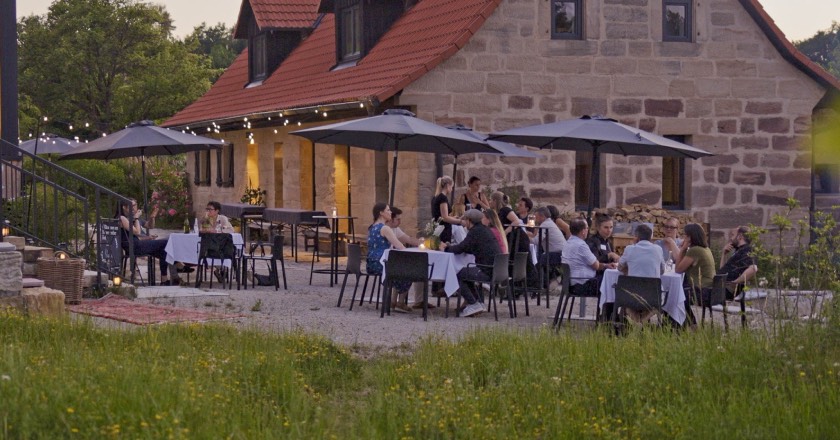 Raps Blauer Salon
